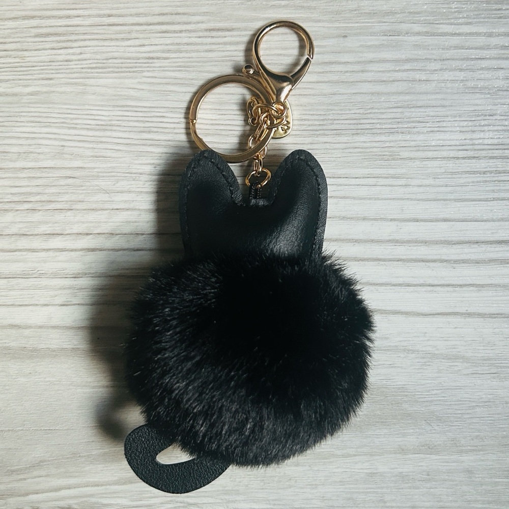 🐈‍⬛ Plush Kitty Cat Charm Keychain Faux Rabbit Fur Black NWT - Picture 4 of 9